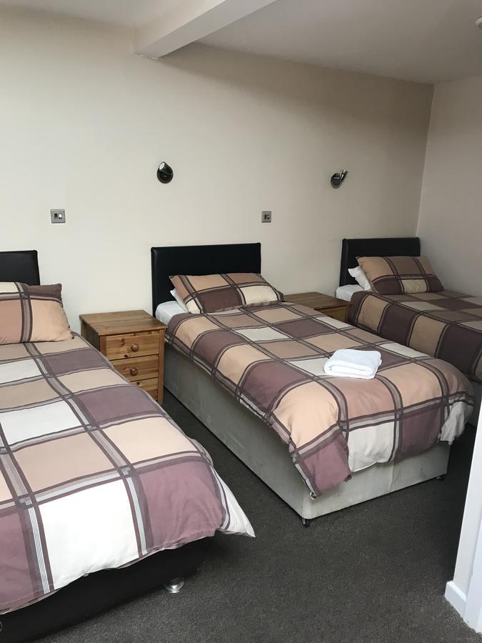 Bed & Breakfast Shanahans With Sports Bar