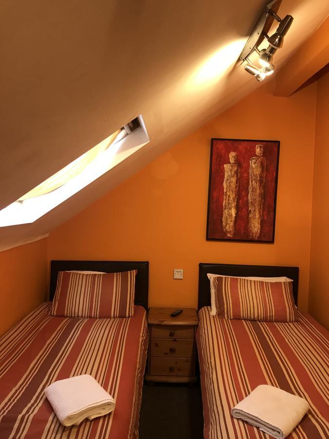 Shanahans With Sports Bar Bed & Breakfast 3*