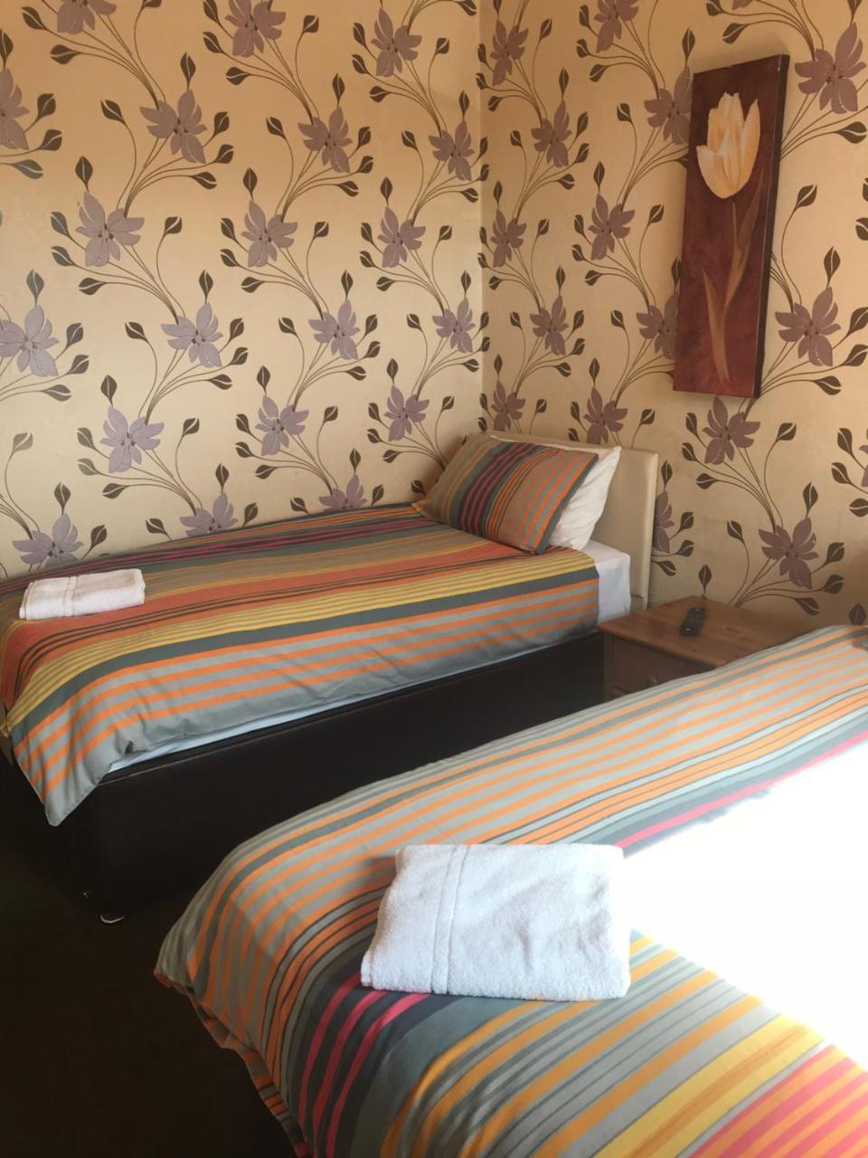 Bed & Breakfast Shanahans With Sports Bar